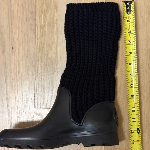 Authentic Women’s Gucci Lana Rubber Boots - Picture 6 of 9